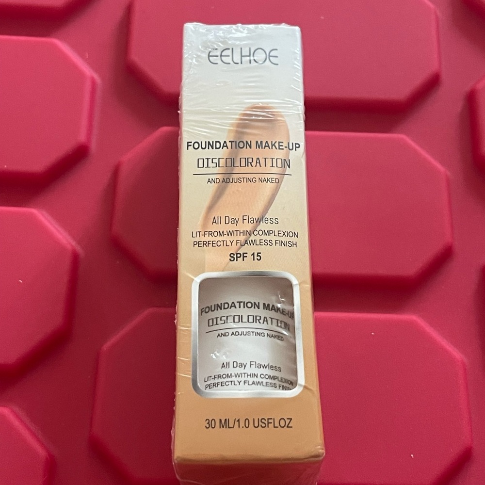 Foundation Makeup - Flawless Tan